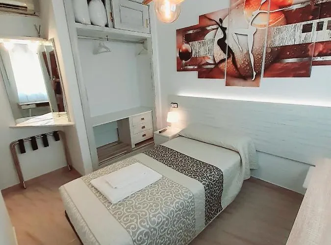 Hostal Kokkola Guest house Fuengirola